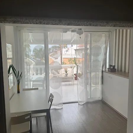 Modern Retreat Costa Adeje (Tenerife)
