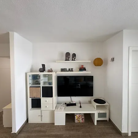 Apartment Modern Retreat