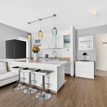 Modern Retreat Apartment